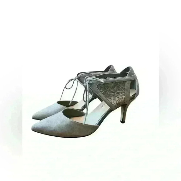 New in box Bella Vita Women’s Heels in Stone Kid Sued Demi Size 8N - Picture 4 of 7
